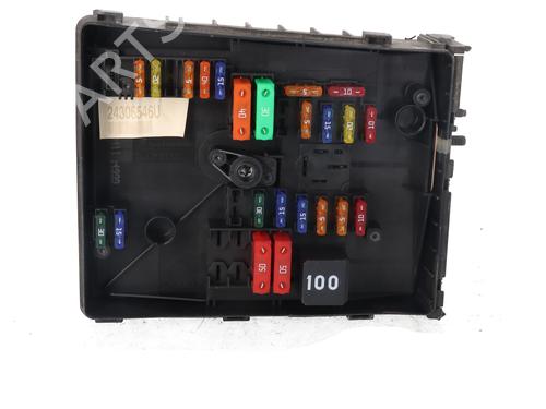 fuse-box-vw-golf-vi-5k1-2008-2009-2010-2011-2012-2013-2014-37584539 main image