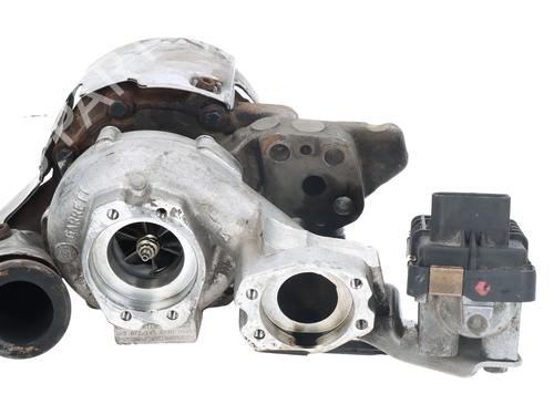 Turbo/Compressor VW TOUAREG (7LA, 7L6, 7L7) 5.0 V10 TDI (313 hp) 31638465