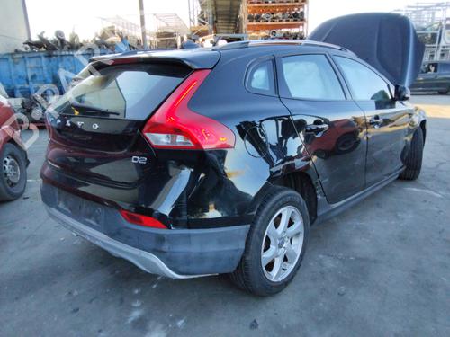 Radiator fan VOLVO V40 Hatchback (525) D2 | BP32293013M35