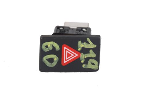 warning-switch-vw-golf-vi-5k1-2008-2009-2010-2011-2012-2013-2014-37584531 main image
