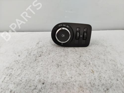 Used Headlight switch OPEL GRANDLAND / GRANDLAND X (A18, P1UO) [2017-2025]  18096251