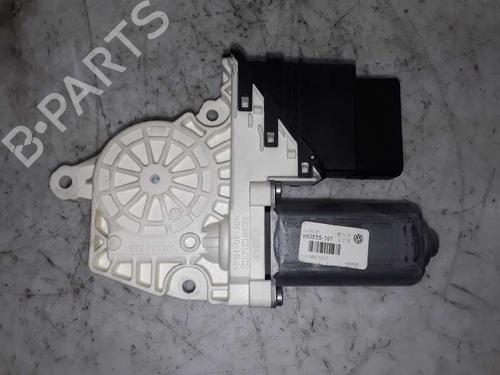 Portierruitmotor linksachter VW PASSAT B6 (3C2) [2005-2010]  8573816