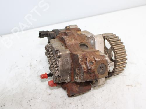Used Injection pump RENAULT MEGANE II Saloon (LM0/1_) [2003-2025]  17809878
