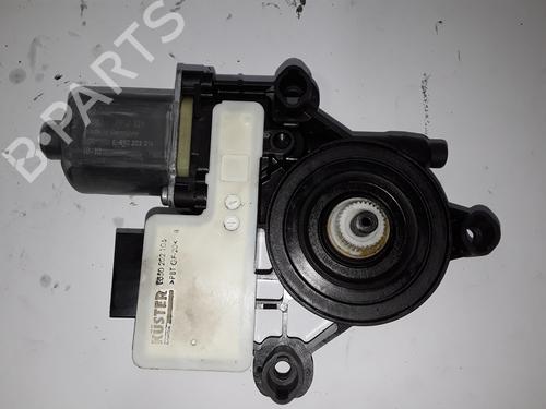 Right rear window motor SEAT IBIZA V (KJ1, KJG)  | BP10375223E22 