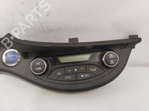 Climate control TOYOTA YARIS (_P13_) 1.5 Hybrid (NHP130_, NHP130) | BP21762749I5 
