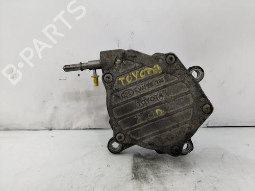 Used Vacuum pump TOYOTA COROLLA Verso (ZER_, ZZE12_, R1_) 2.2 D-4D (AUR10_, AUR10R) (177 hp) 20509431
