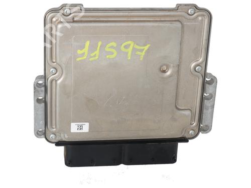 Used Engine control unit (ECU) Engine control unit (ECU) HYUNDAI TUCSON (TL, TLE) 1.7 CRDi (116 hp) 34523909 34523909