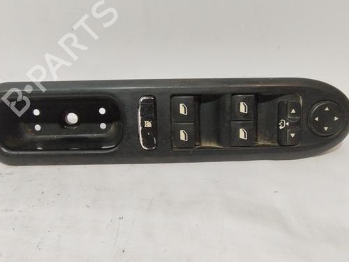 Used Left front window switch PEUGEOT 407 (6D_) [2004-2011]  27834993