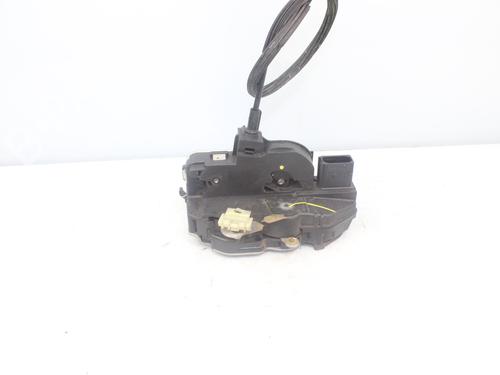 Used Front left lock OPEL INSIGNIA A (G09) [2008-2017]  18245464