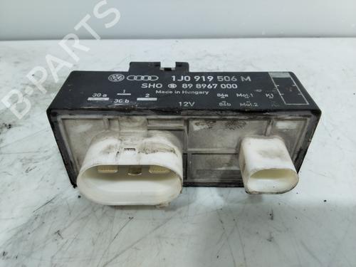 Used Electronic module SEAT IBIZA IV (6J5, 6P1) [2008-2017]  23234424