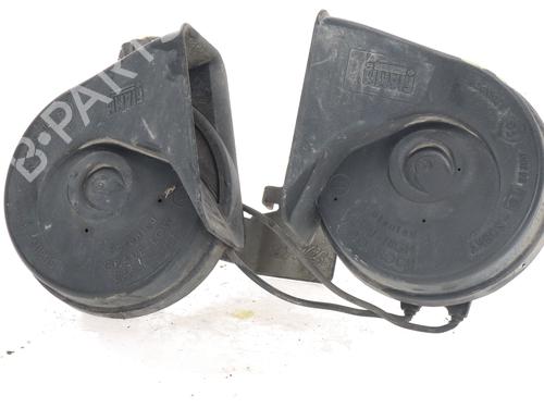 Used Horn FORD FOCUS II (DA_, HCP, DP) 2.0 TDCi (136 hp) 31323837