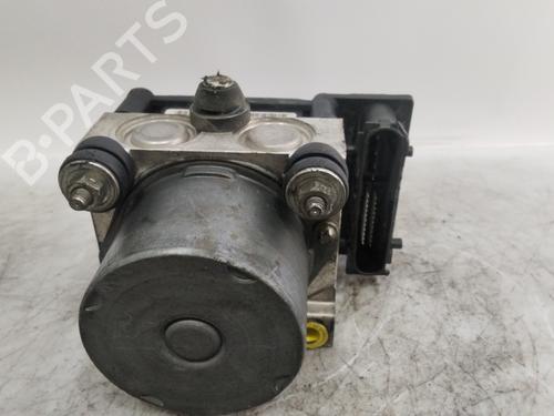 Used ABS pump RENAULT CLIO III (BR0/1, CR0/1) 1.5 dCi (BR0H, CR0H, CR1S, BR1S) (106 hp) 26008766
