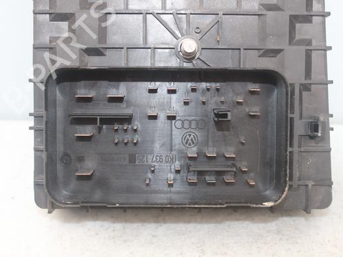 Fuse box VW GOLF V (1K1) 2.0 TDI | BP16681783E1 