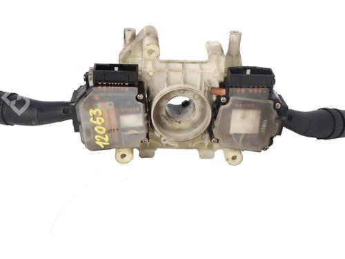 Switch HYUNDAI SANTA FÉ I (SM) 2.0 CRDi 4x4 | BP37459797I30 - Image 2