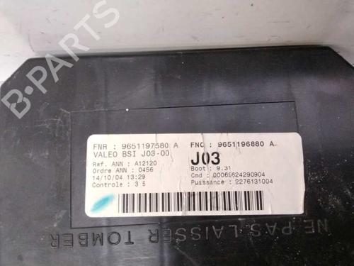 Used Fuse box PEUGEOT 307 Break (3E) 1.6 HDi 110 (109 hp) 8572400