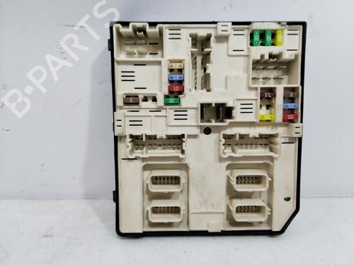 Fuse box RENAULT MEGANE III Hatchback (BZ0/1_, B3_) 1.2 TCe (BZ16, BZ28) | BP25857668E1 