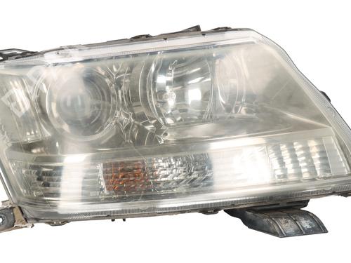 Højre forlygte SUZUKI GRAND VITARA II (JT, TE, TD) 1.9 DDiS All-wheel Drive (JT419, TD44, JB419WD, JB419XD,... (129 hp) 30555736