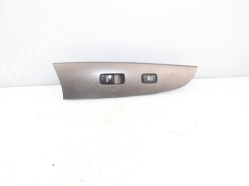 Right front window switch LEXUS IS II (_E2_) 220d (ALE20) (177 hp) 17323122