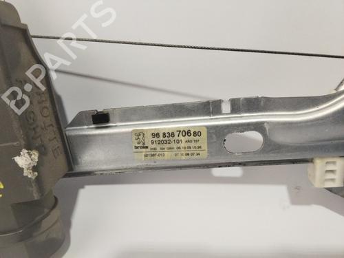 Rear right window mechanism PEUGEOT 5008 (0U_, 0E_) 2.0 HDi 150 / BlueHDi 150 | BP21568169C25 