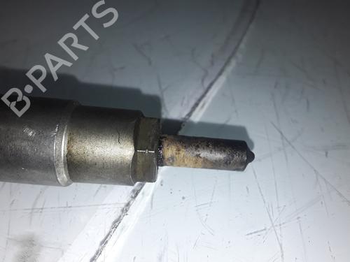 Used Injector NISSAN PATHFINDER III (R51) 2.5 dCi 4WD (171 hp) 9574484