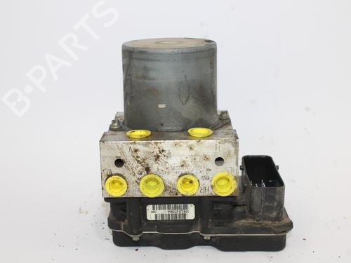 Used ABS pump BMW 5 (E60) 523 i (177 hp) 13897564