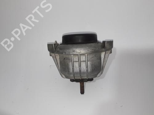 Used Engine mount BMW 3 (E90) 318 d (122 hp) 10709828