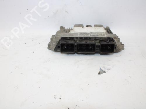 Engine control unit (ECU) CITROËN C4 Coupe (LA_) 1.6 VTi 120 | BP13661017M57 