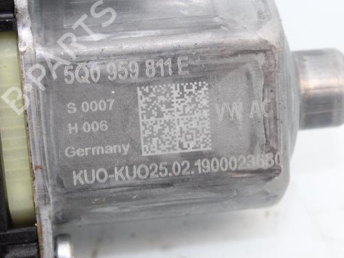 Left rear window motor SEAT LEON ST (5F8)  | BP15905718E23 