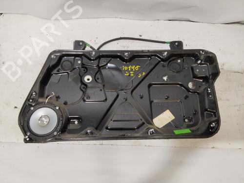 BP30389873C23 main image