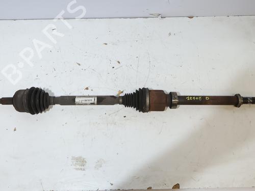 right-front-driveshaft-renault-megane-iv-hatchback-b9amn_-2015-37376081 main image