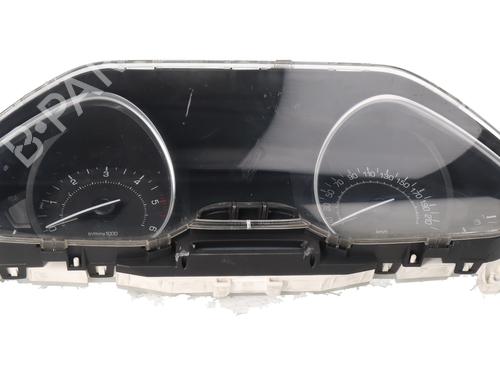 Used Instrument cluster Instrument cluster 37667738 37667738