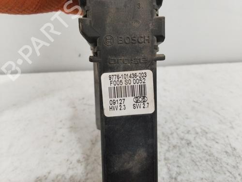 Right front window motor SEAT LEON (1M1)  | BP19042409E20 