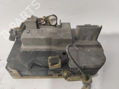 Used Front left lock PEUGEOT 306 (7B, N3, N5) [1993-2003]  21121608