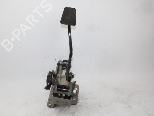 Clutch pedal HYUNDAI i20 I (PB, PBT) [2008-2024]  13949106