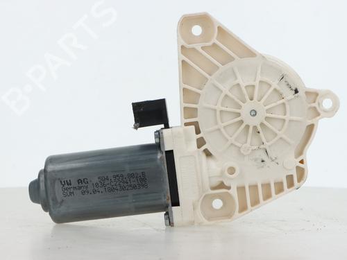 Used Right front window motor Right front window motor VW ARTEON (3H7, 3H8) 2.0 TDI (150 hp) 36219893 36219893