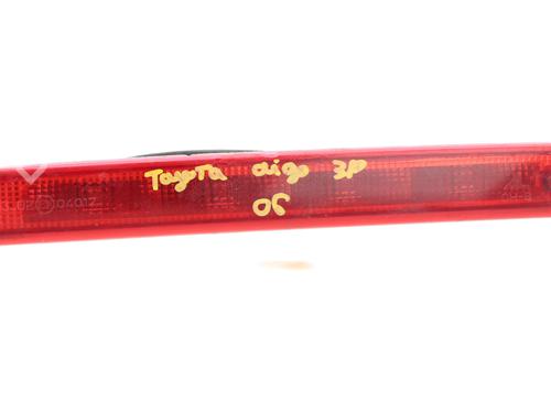 Used Third brake light TOYOTA RAV 4 II (_A2_) [2000-2005]  29982662