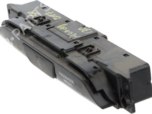 Switch HYUNDAI i30 (PDE, PD, PDEN)  | BP30082890I30