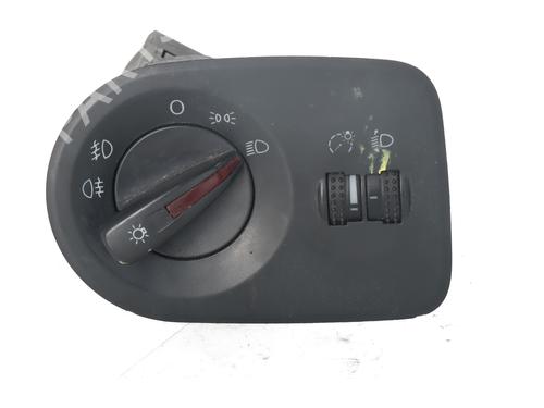 Hovedlysbryter Hovedlysbryter SEAT IBIZA IV (6J5, 6P1) [2008-2017] 33757578 33757578