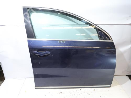 Used Right front door Right front door 39562811 39562811