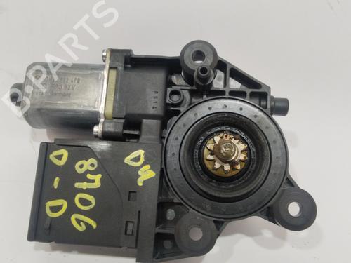 Used Right front window motor RENAULT MEGANE III Grandtour (KZ0/1) [2008-2016]  26004935