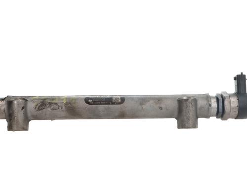 Used Injection rail KIA CARENS III MPV (UN) 2.0 CRDi 140 (140 hp) 31250324