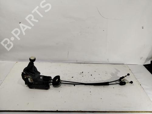 Used Gear lever CITROËN C3 II (SC_) 1.4 HDi 70 (SC8HZC, SC8HR0, SC8HP4) (68 hp) 32014499