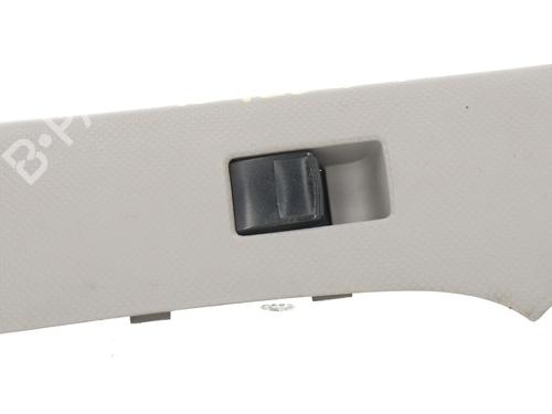 Used Right front window switch TOYOTA YARIS (_P9_) [2005-2014]  30687807