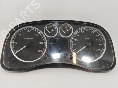 Used Instrument cluster PEUGEOT 307 (3A/C) 2.0 HDi 110 (107 hp) 28577052