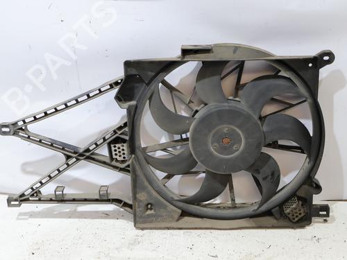 Used Radiator fan Radiator fan 37013081 37013081