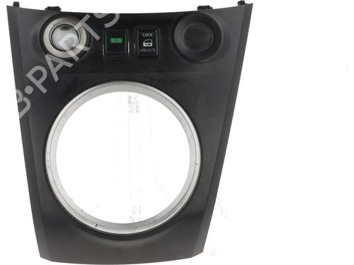 BP30092012I30 main image