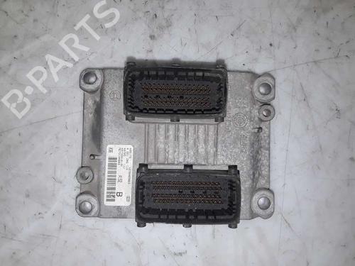 Calculateur moteur (ecu) ALFA ROMEO 147 (937_) 1.6 16V T.SPARK ECO (937.AXA1A, 937.BXA1A) (105 hp) 0261206714 | 0261206714 |