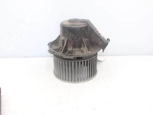 Used Heater blower motor MERCEDES-BENZ SPRINTER 3-t Bus (B906) [2006-2019]  17320864