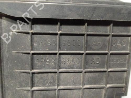 Air filter box JAGUAR XF I (X250) 2.7 D | BP37195343M87 - Image 4