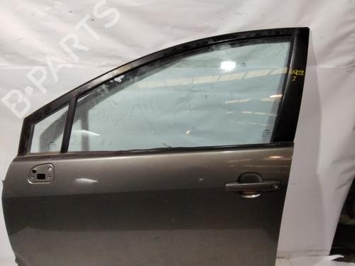 Left front door TOYOTA COROLLA Verso (ZER_, ZZE12_, R1_) 2.2 D-4D (AUR10_, AUR10R) | BP30138467C2 
